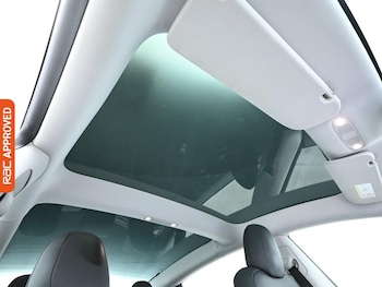 Used Tesla Model 3 2022 for sale - 75083866: Photo