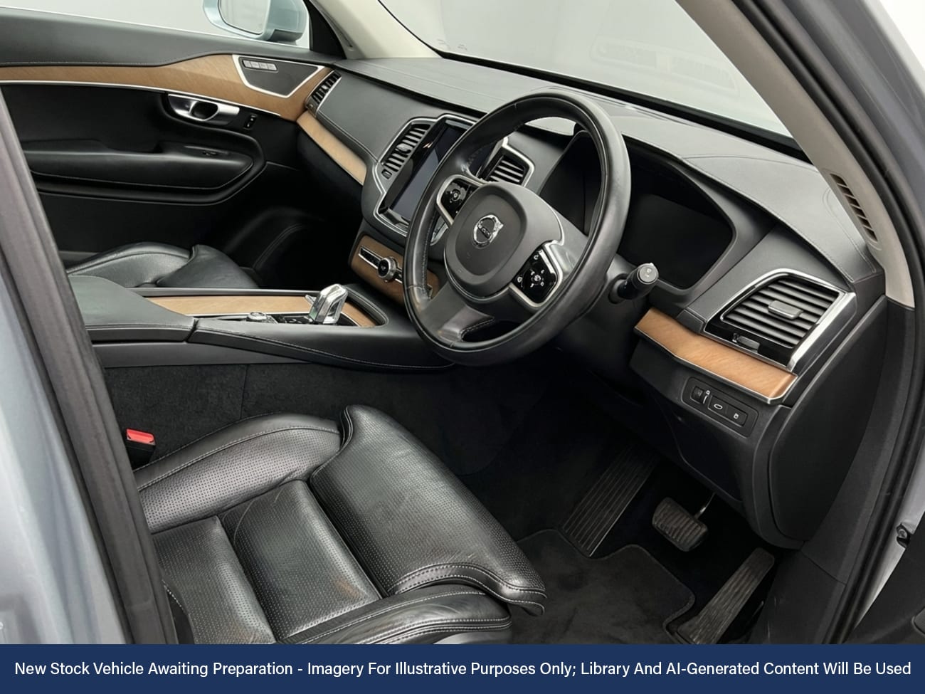 Used Volvo XC90 2017 for sale - 77415318: Photo 3