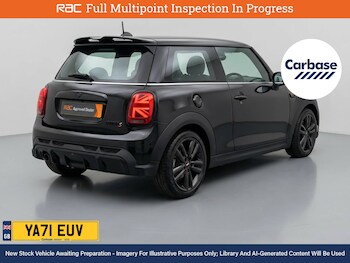 Used MINI Hatch 2022 for sale - 77703391: Photo