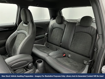 Used MINI Hatch 2022 for sale - 77703391: Photo