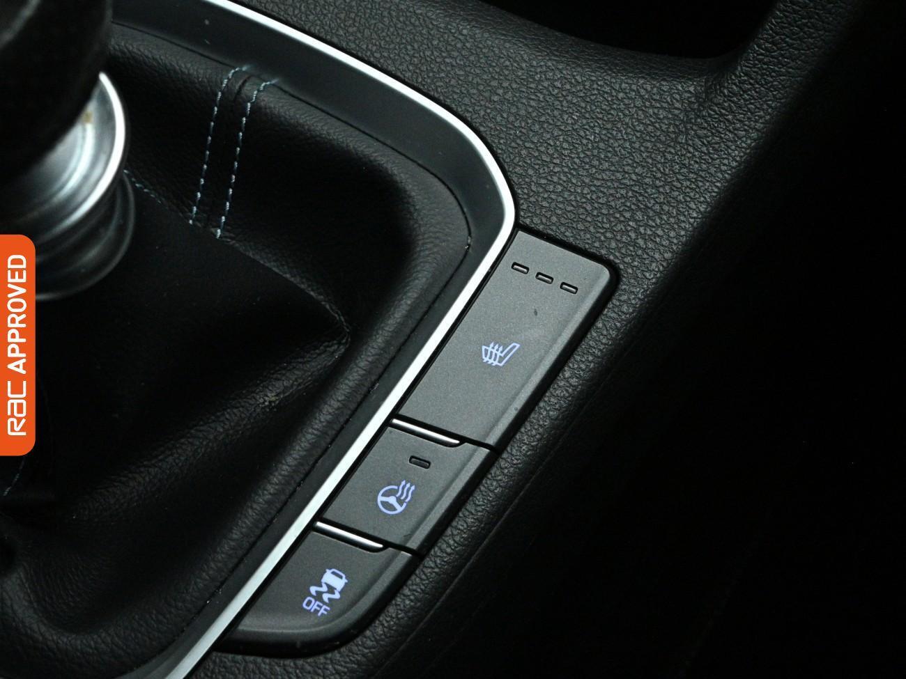 Used Hyundai i30 2018 for sale - 77463241: Photo 18