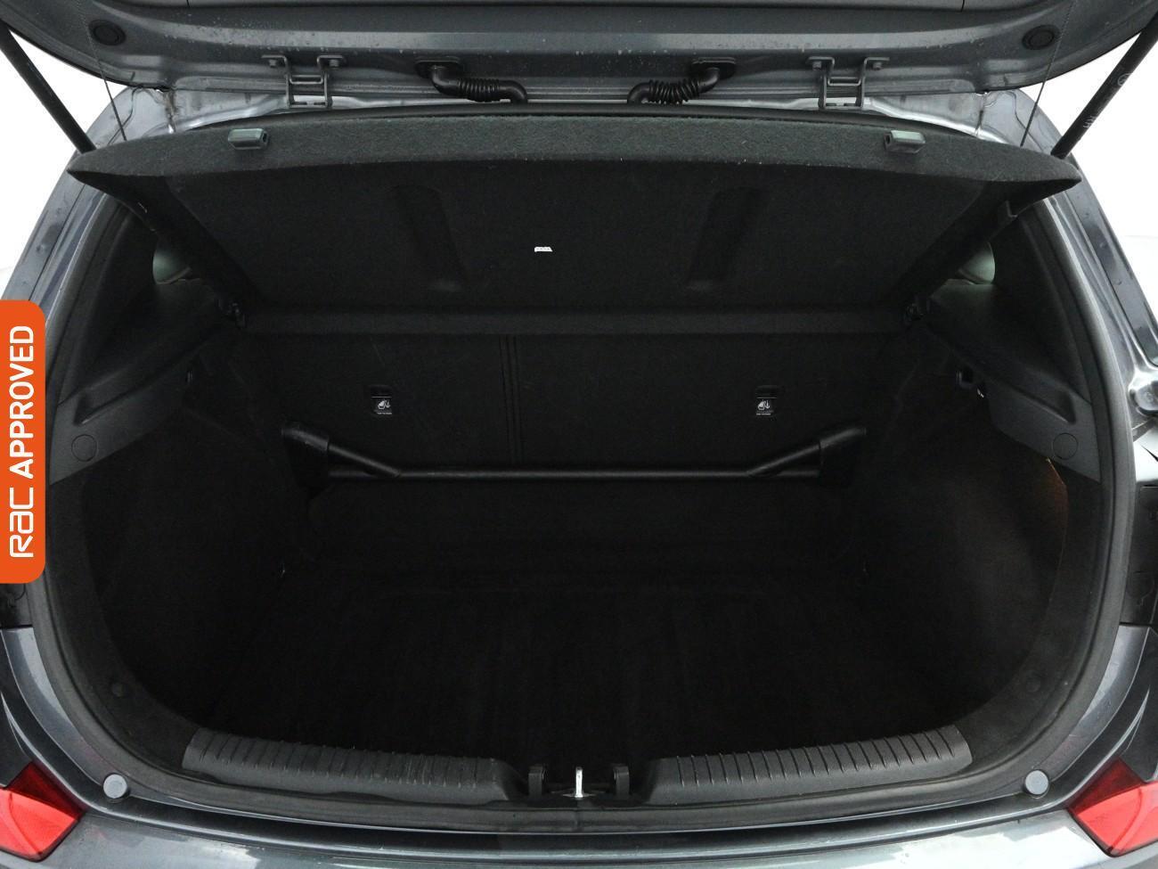 Used Hyundai i30 2018 for sale - 77463241: Photo 28