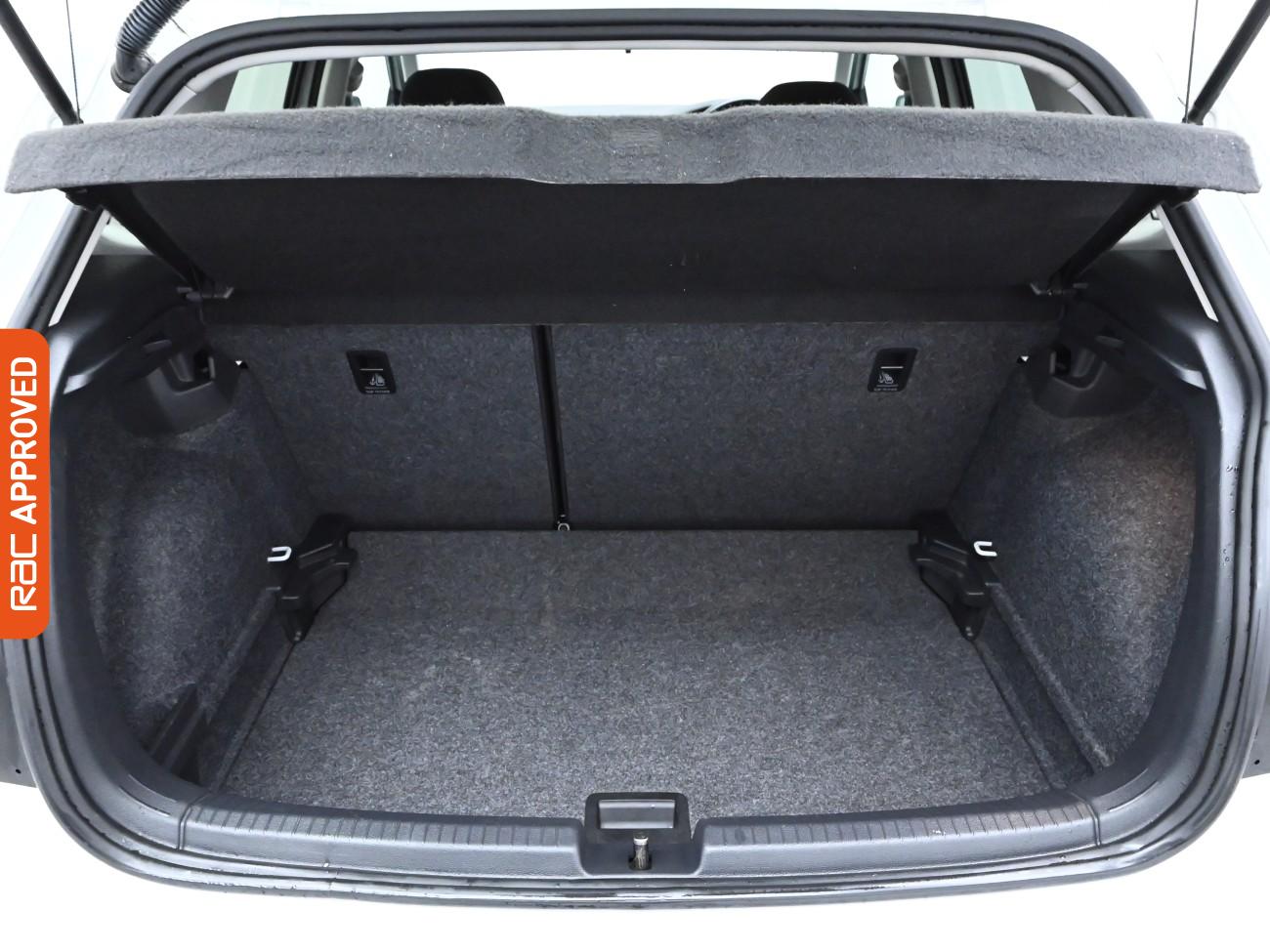 Used Volkswagen Polo 2020 for sale - 76142264: Photo 25