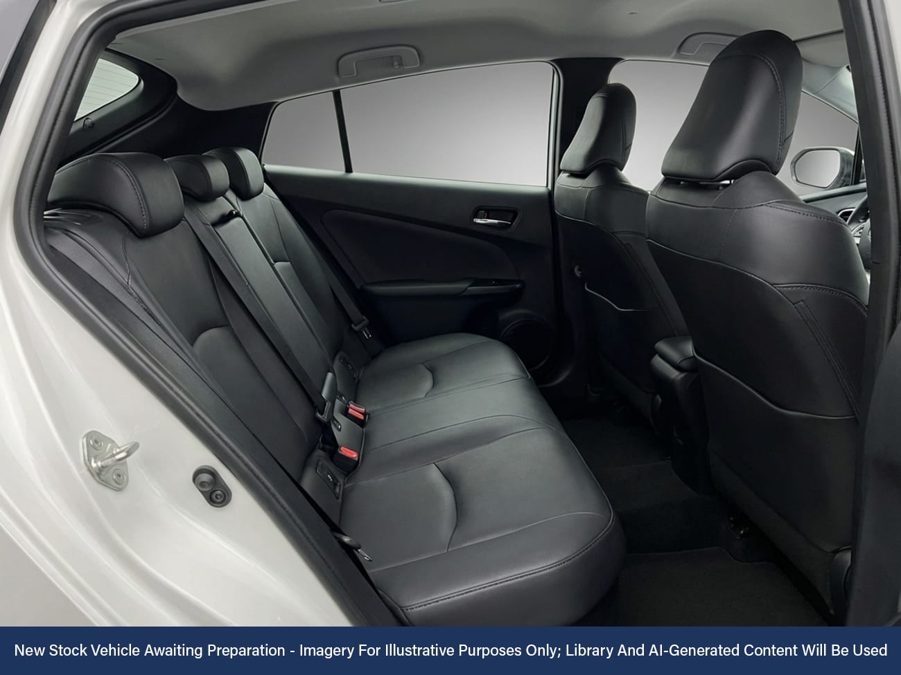 Used Toyota Prius 2018 for sale - 77236099: Photo 4