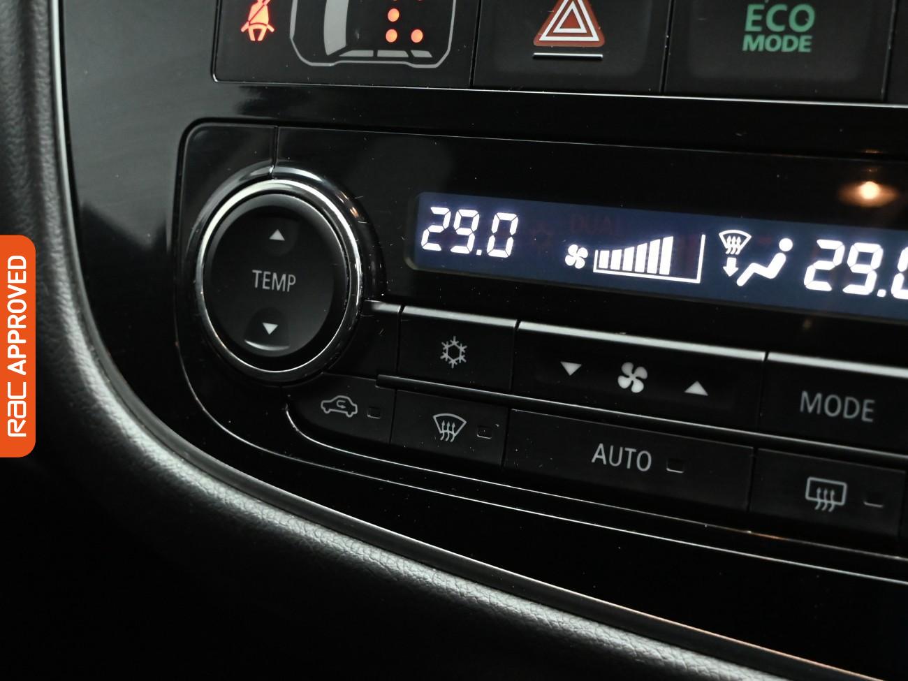 Used Mitsubishi Outlander 2018 for sale - 76569507: Photo 18