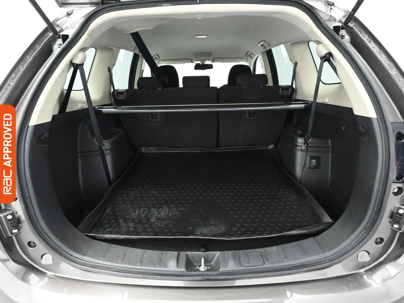 Used Mitsubishi Outlander 2018 for sale - 76569507: Photo 25