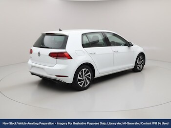 Used Volkswagen Golf 2019 for sale - 76641900: Photo