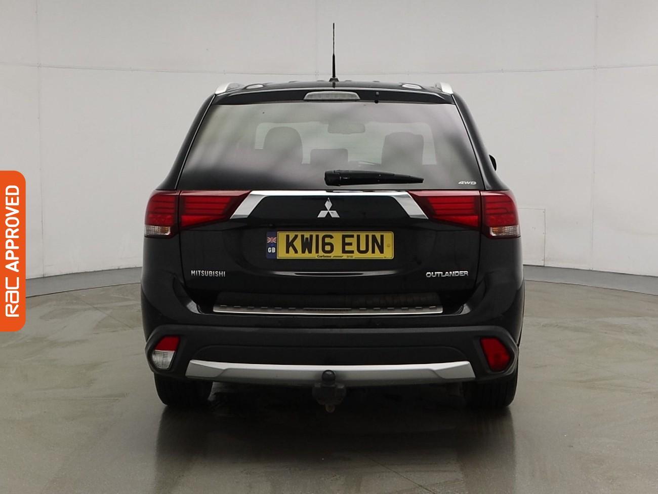 Used Mitsubishi Outlander 2016 for sale - 76569440: Photo 8
