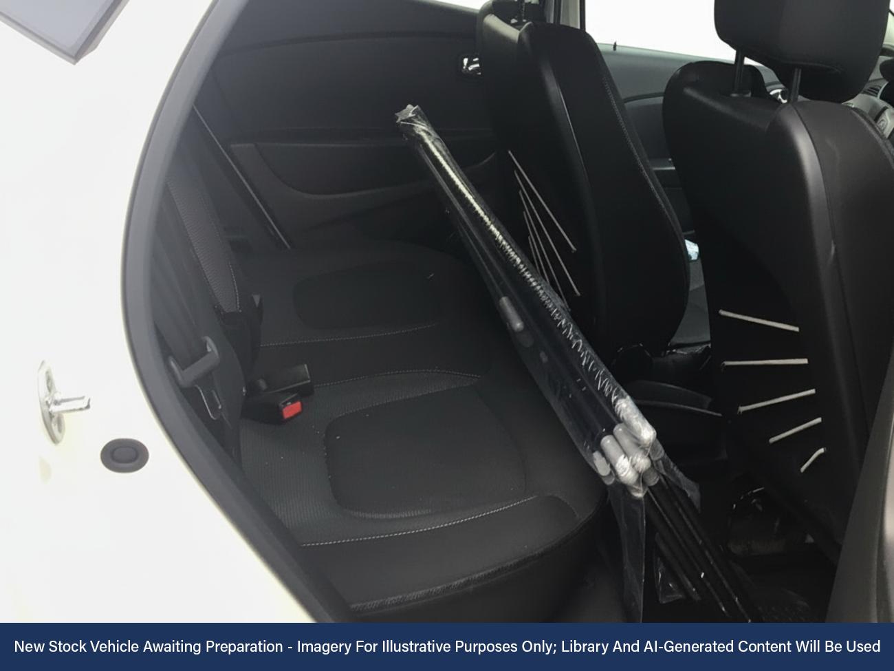 Used Renault Captur 2016 for sale - 76892454: Photo 4