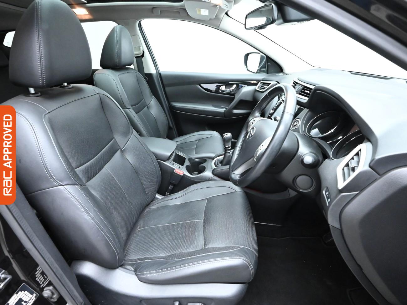 Used Nissan Qashqai 2017 for sale - 76421401: Photo 11