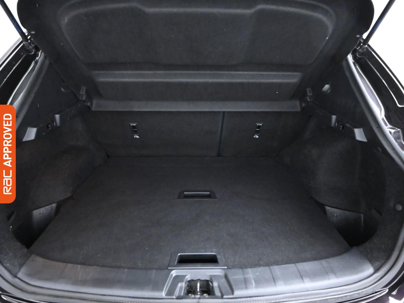 Used Nissan Qashqai 2017 for sale - 76421401: Photo 13