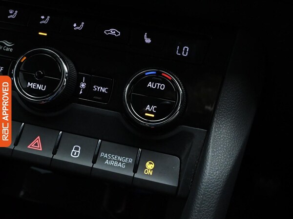 Used Skoda Karoq 2022 for sale - 76088428: Photo 15