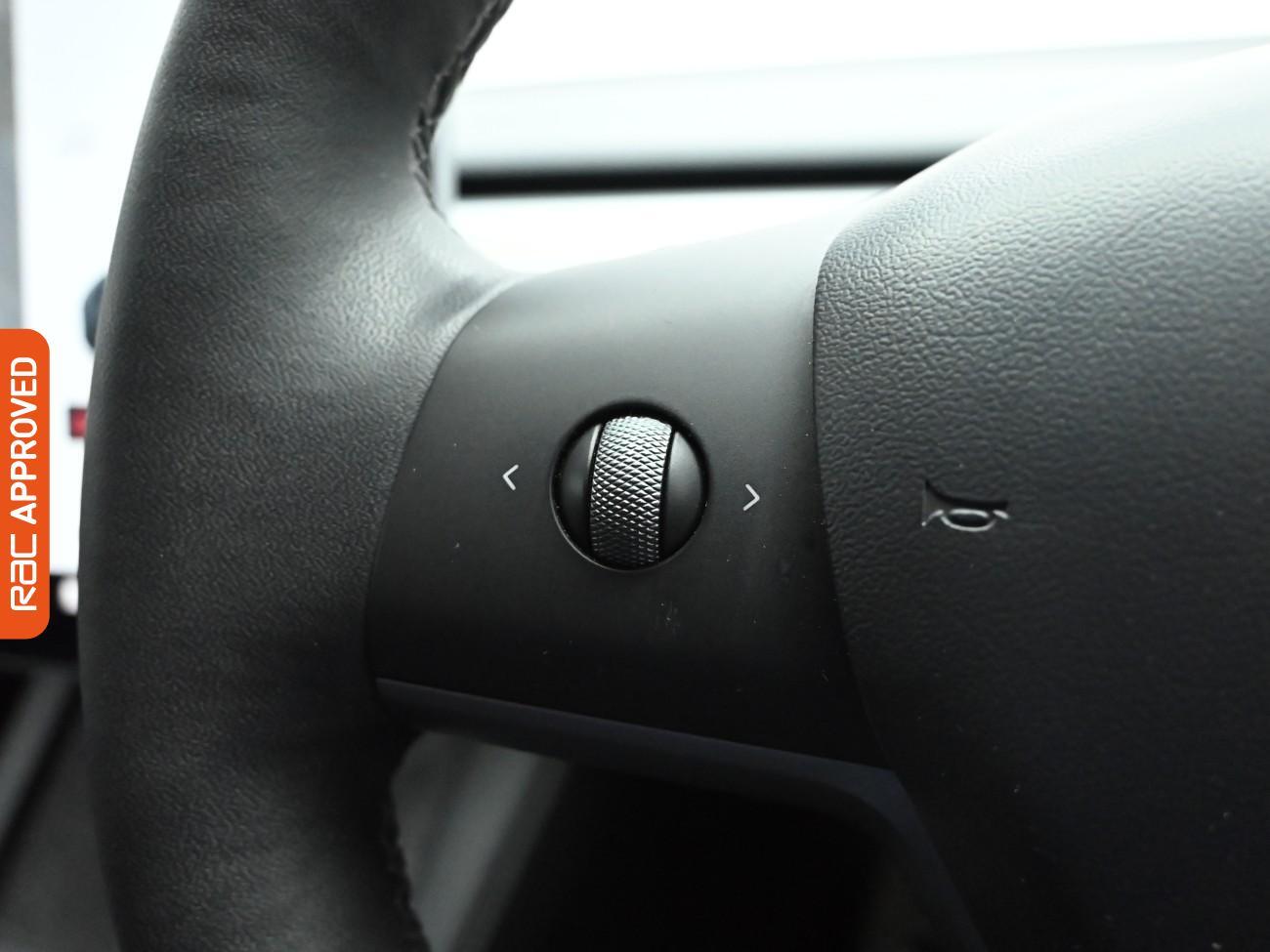 Used Tesla Model 3 2021 for sale - 76919252: Photo 26