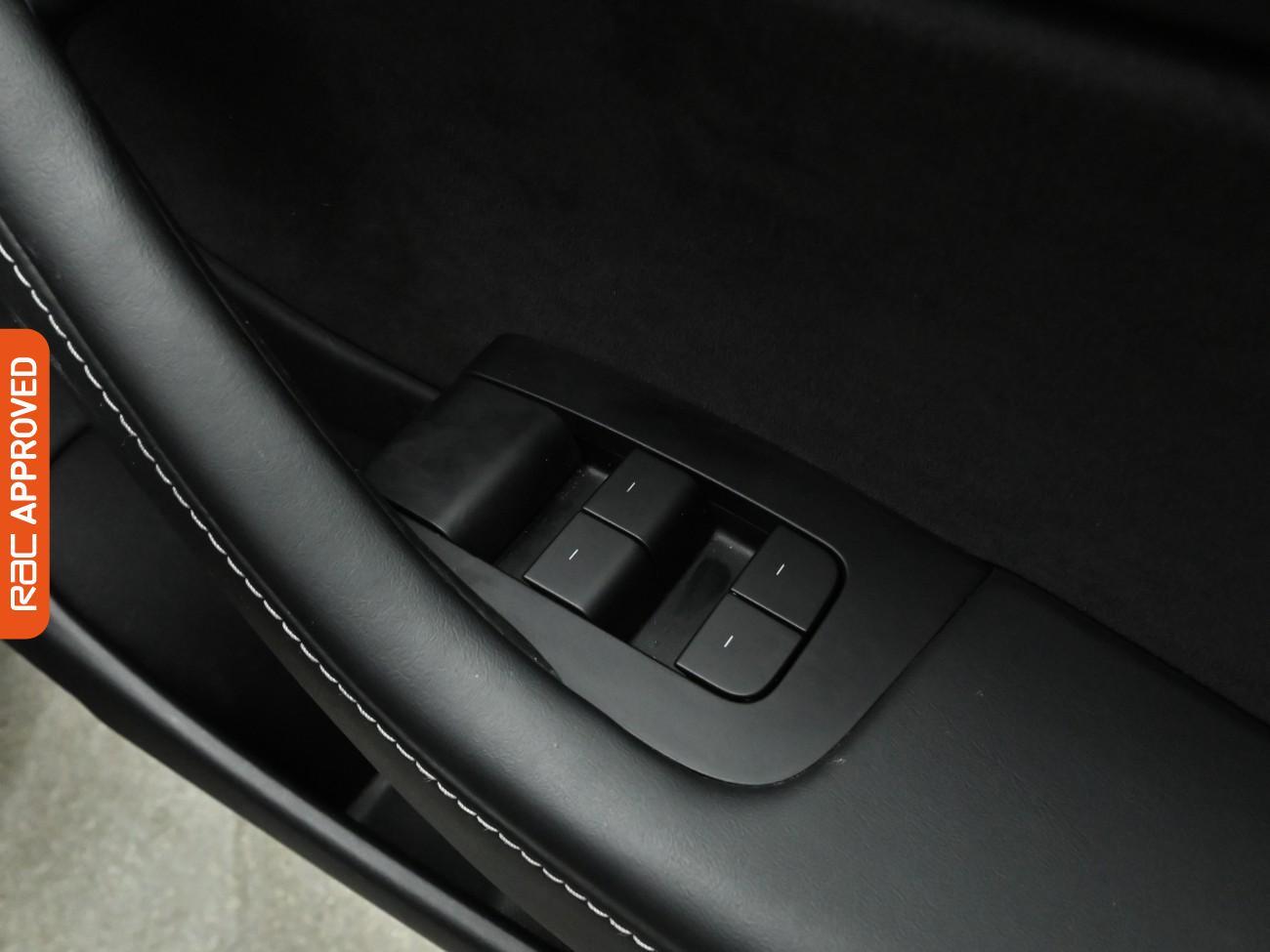 Used Tesla Model 3 2021 for sale - 76919252: Photo 27