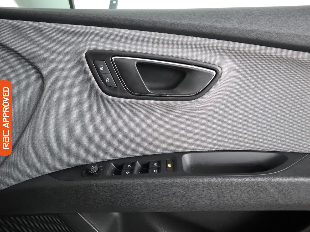 Used SEAT Leon 2017 for sale - 76495392: Photo 17