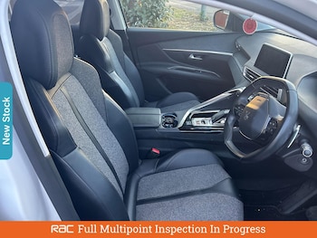 Used Peugeot 3008 2019 for sale - 75761428: Photo