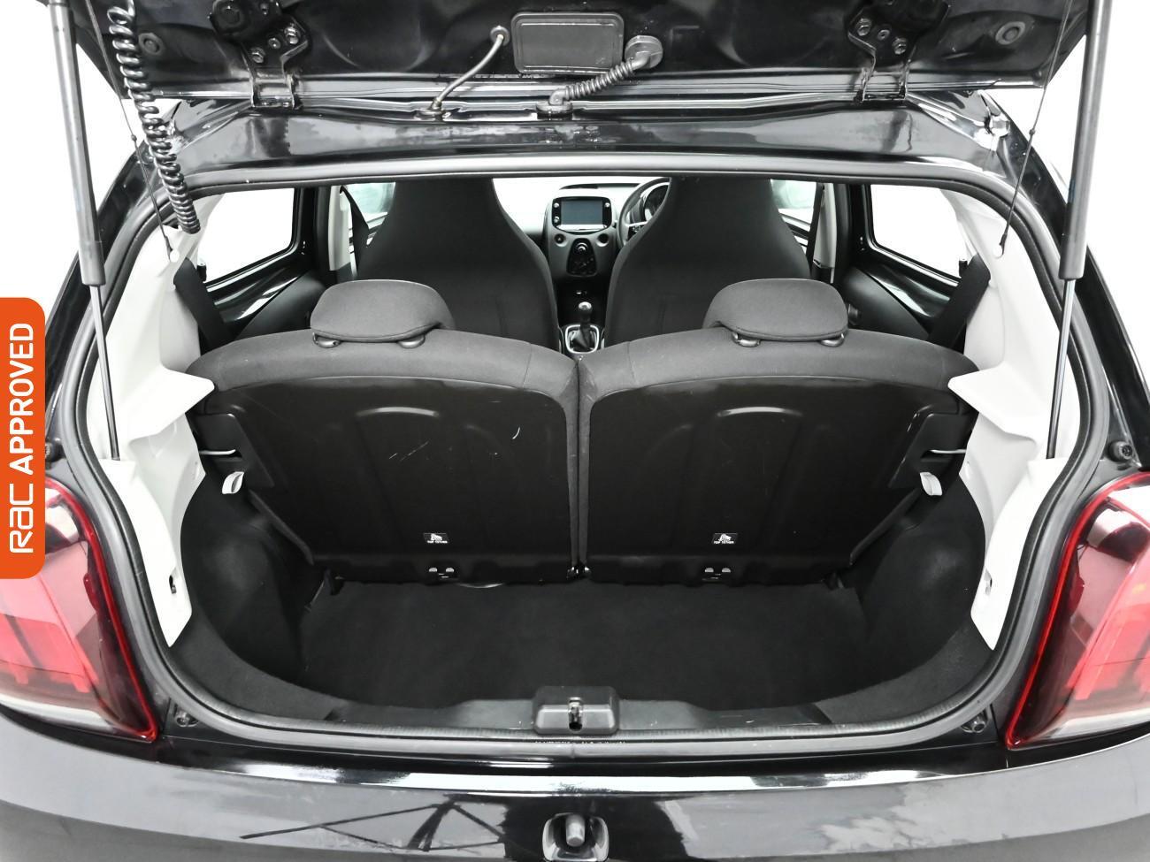 Used Peugeot 108 2019 for sale - 76890210: Photo 26