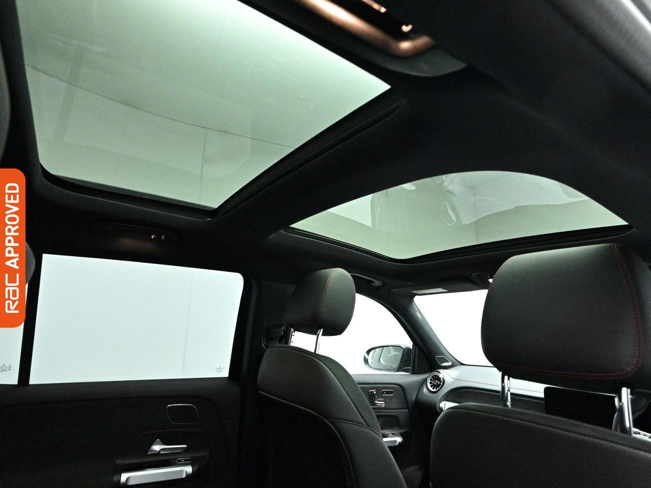 Used Mercedes-Benz EQB 2024 for sale - 78218367: Photo 3