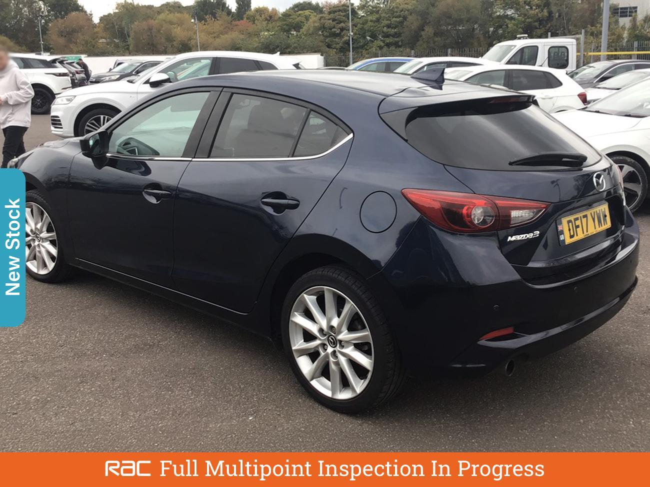 Used Mazda Mazda3 2017 for sale - 76495439: Photo 2