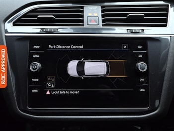 Used Volkswagen Tiguan Allspace 2024 for sale - 77415335: Photo