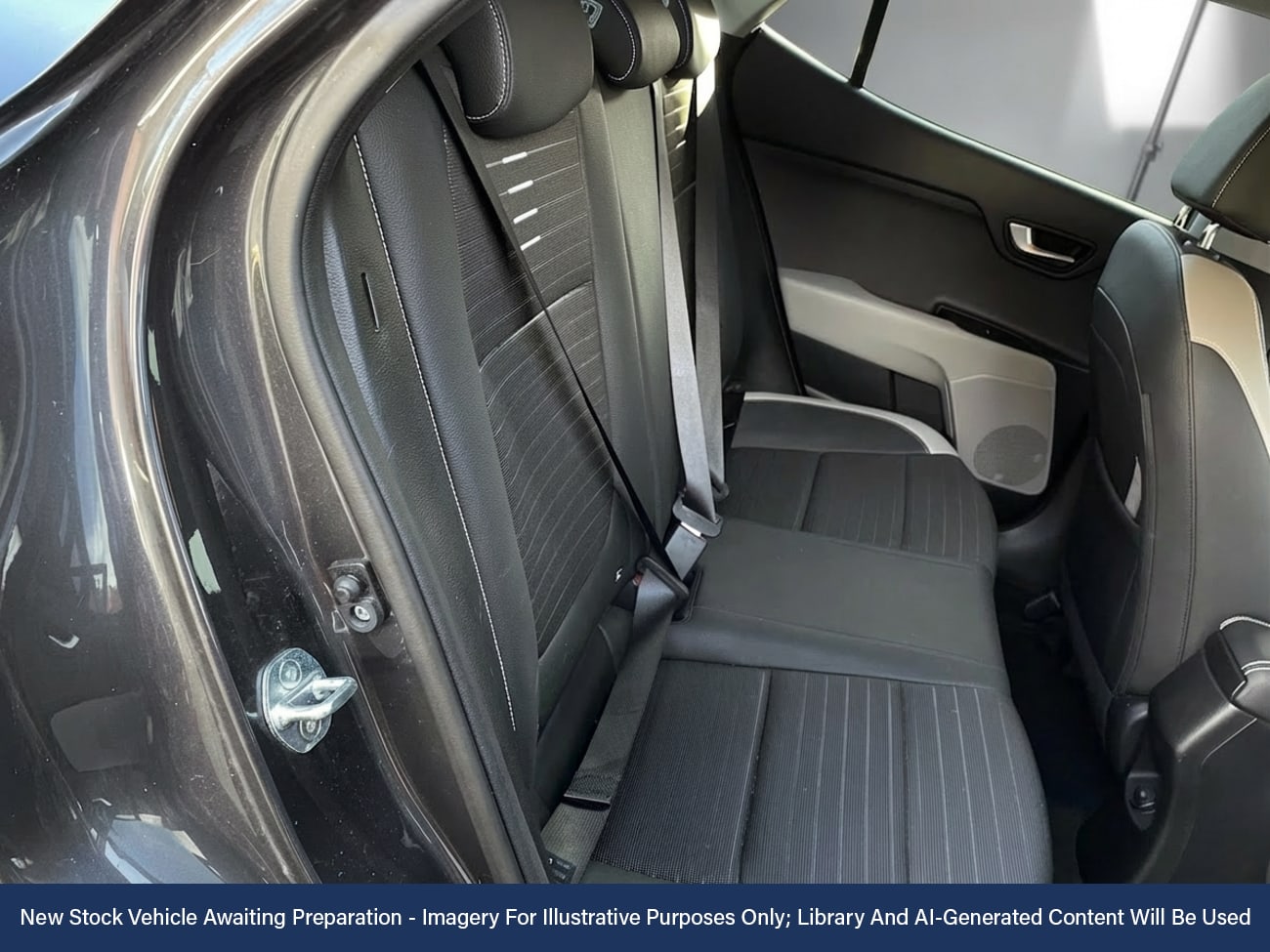 Used Kia Stonic 2020 for sale - 77929003: Photo 4