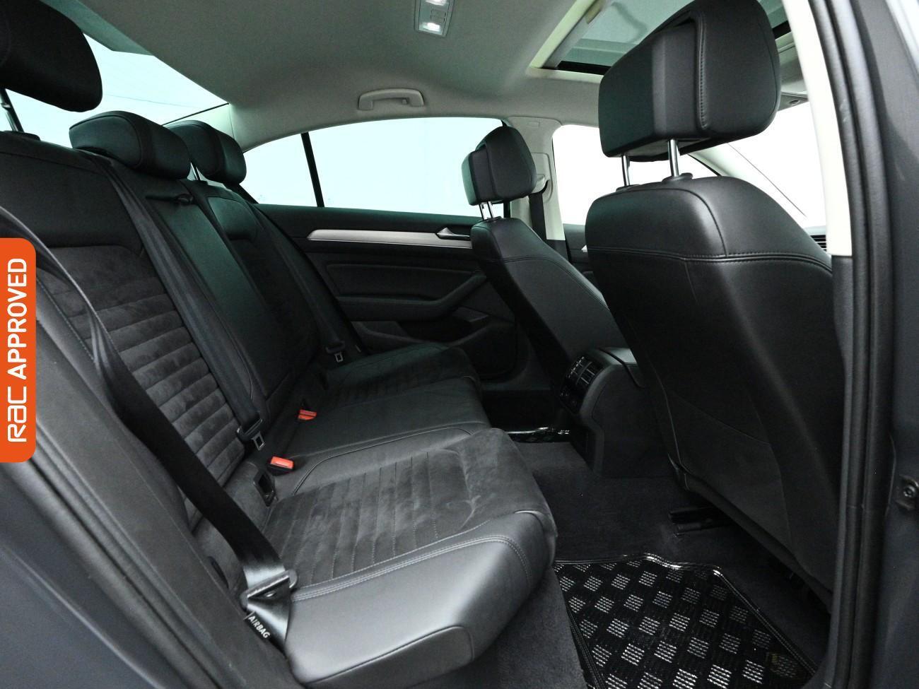 Used Volkswagen Passat 2018 for sale - 77629656: Photo 13