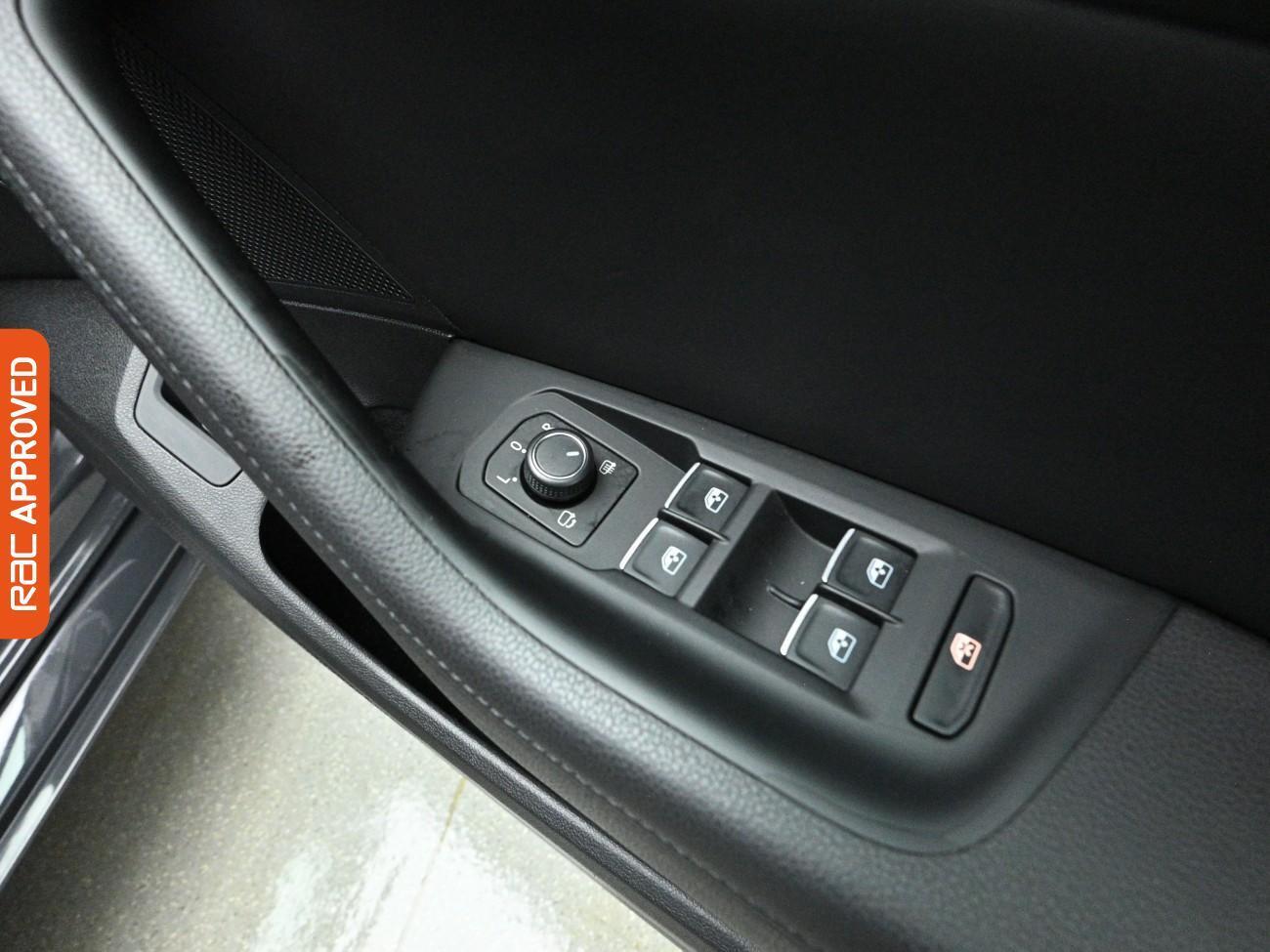 Used Volkswagen Passat 2018 for sale - 77629656: Photo 26