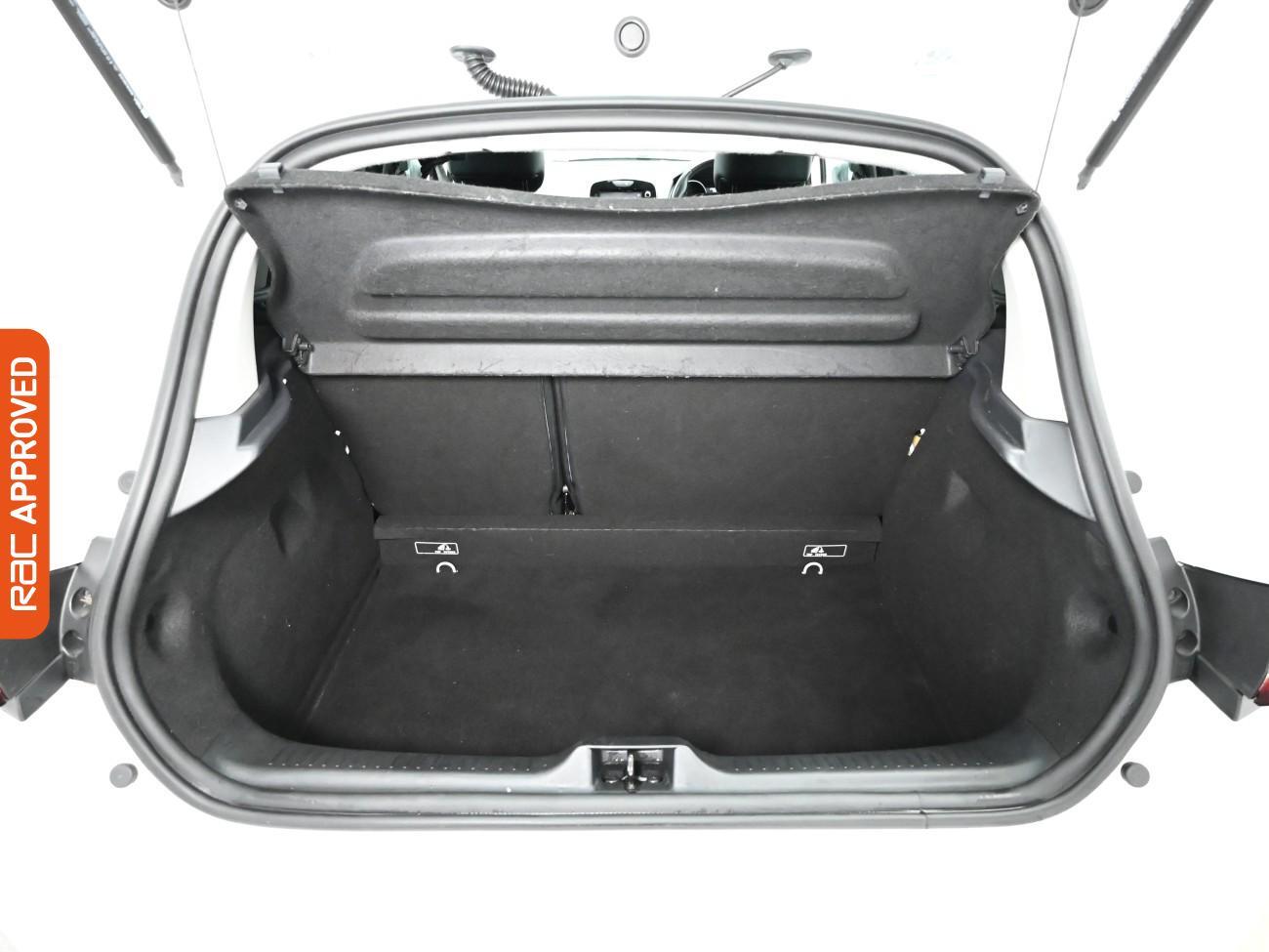 Used Renault Clio 2018 for sale - 77294626: Photo 24