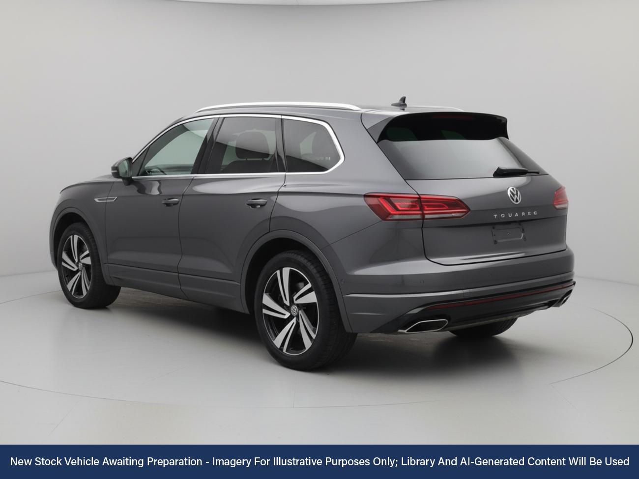Used Volkswagen Touareg 2019 for sale - 76576234: Photo 2