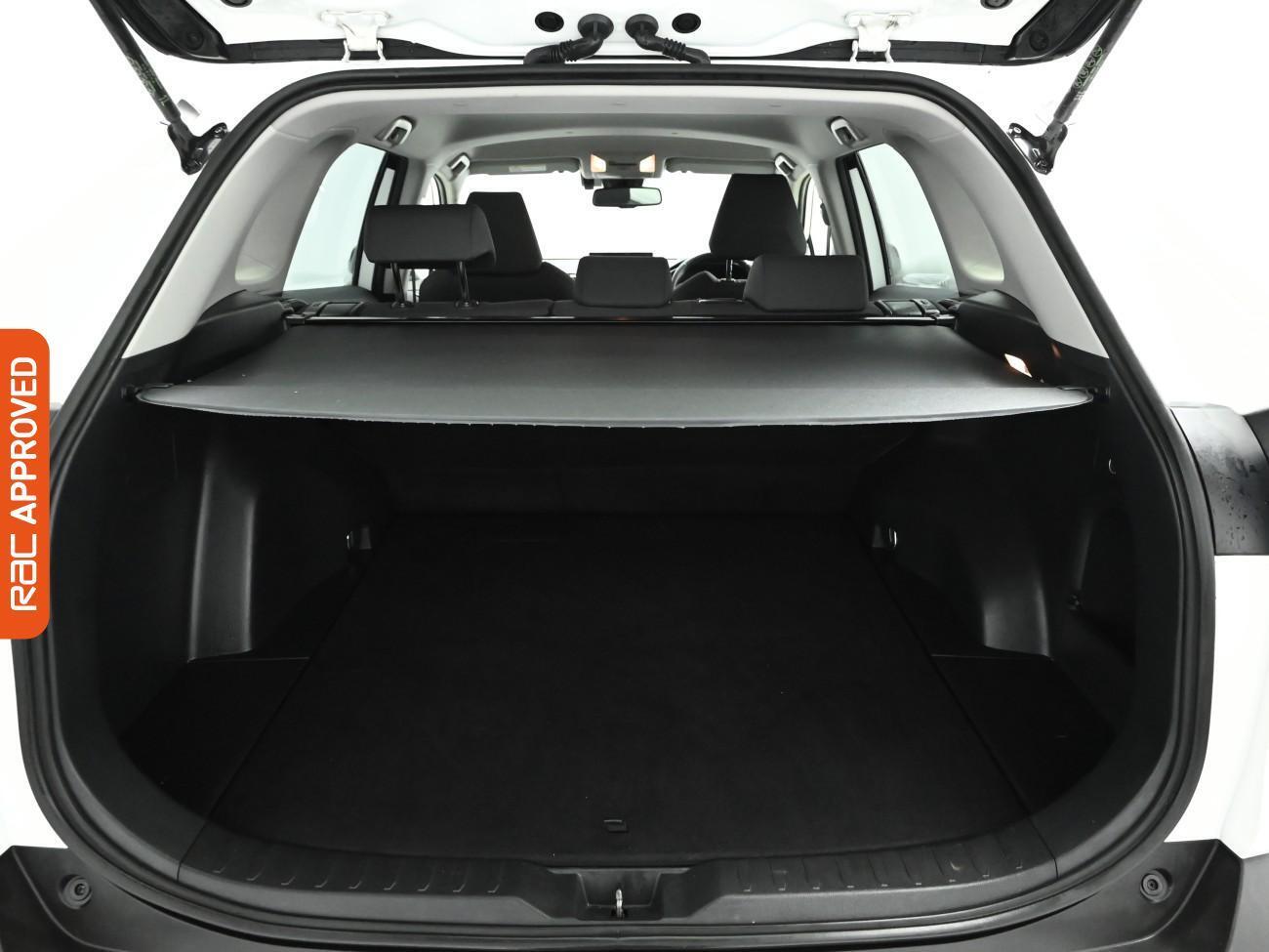 Used Toyota RAV4 2021 for sale - 77432147: Photo 25