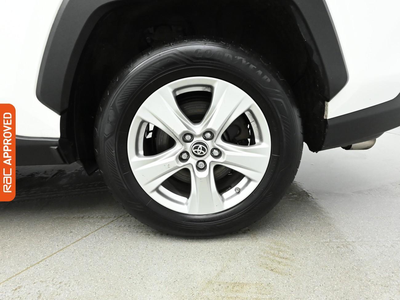 Used Toyota RAV4 2021 for sale - 77432147: Photo 26