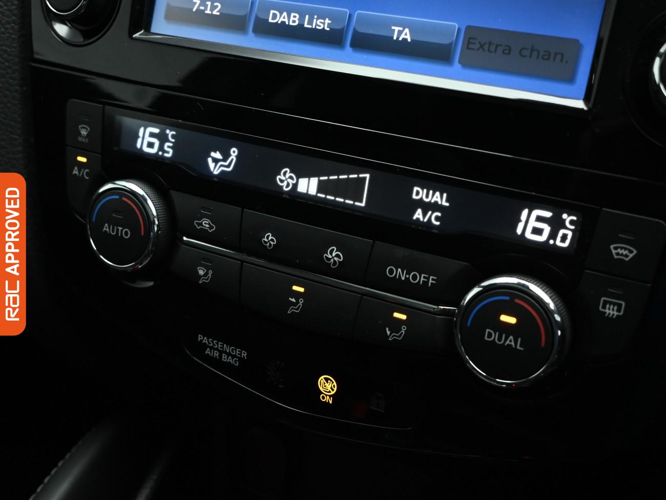 Used Nissan Qashqai 2017 for sale - 77324039: Photo 19