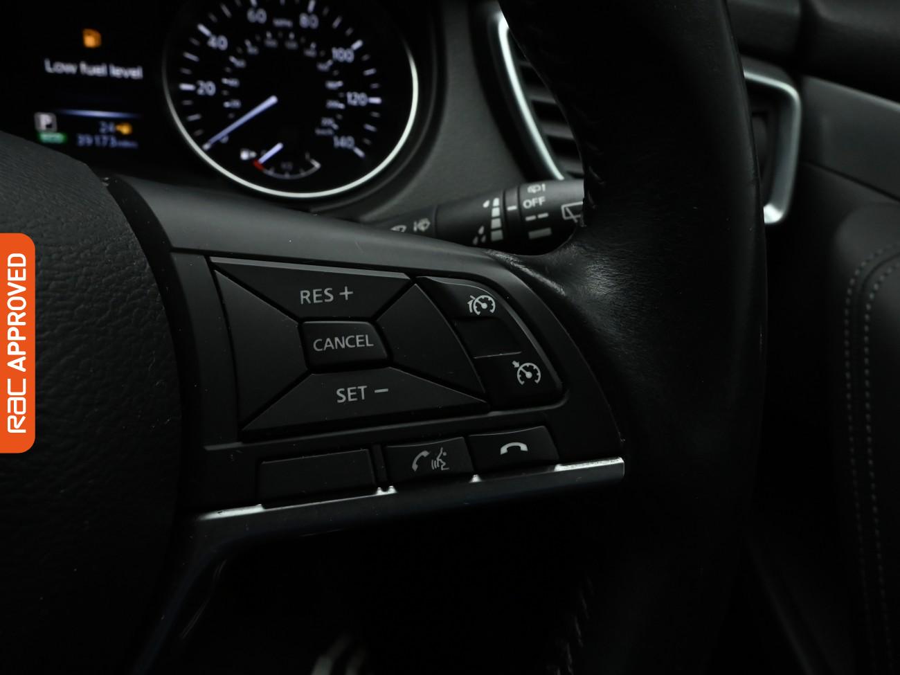 Used Nissan Qashqai 2017 for sale - 77324039: Photo 23