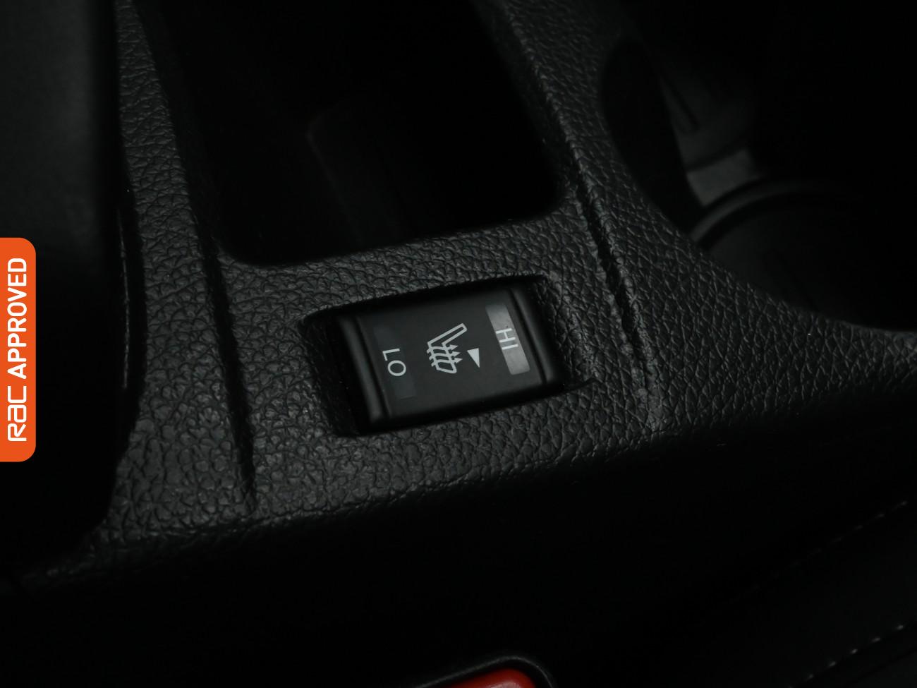 Used Nissan Qashqai 2017 for sale - 77324039: Photo 26