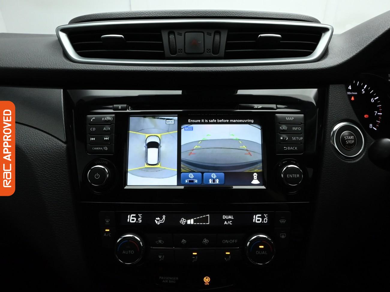 Used Nissan Qashqai 2017 for sale - 77324039: Photo 3