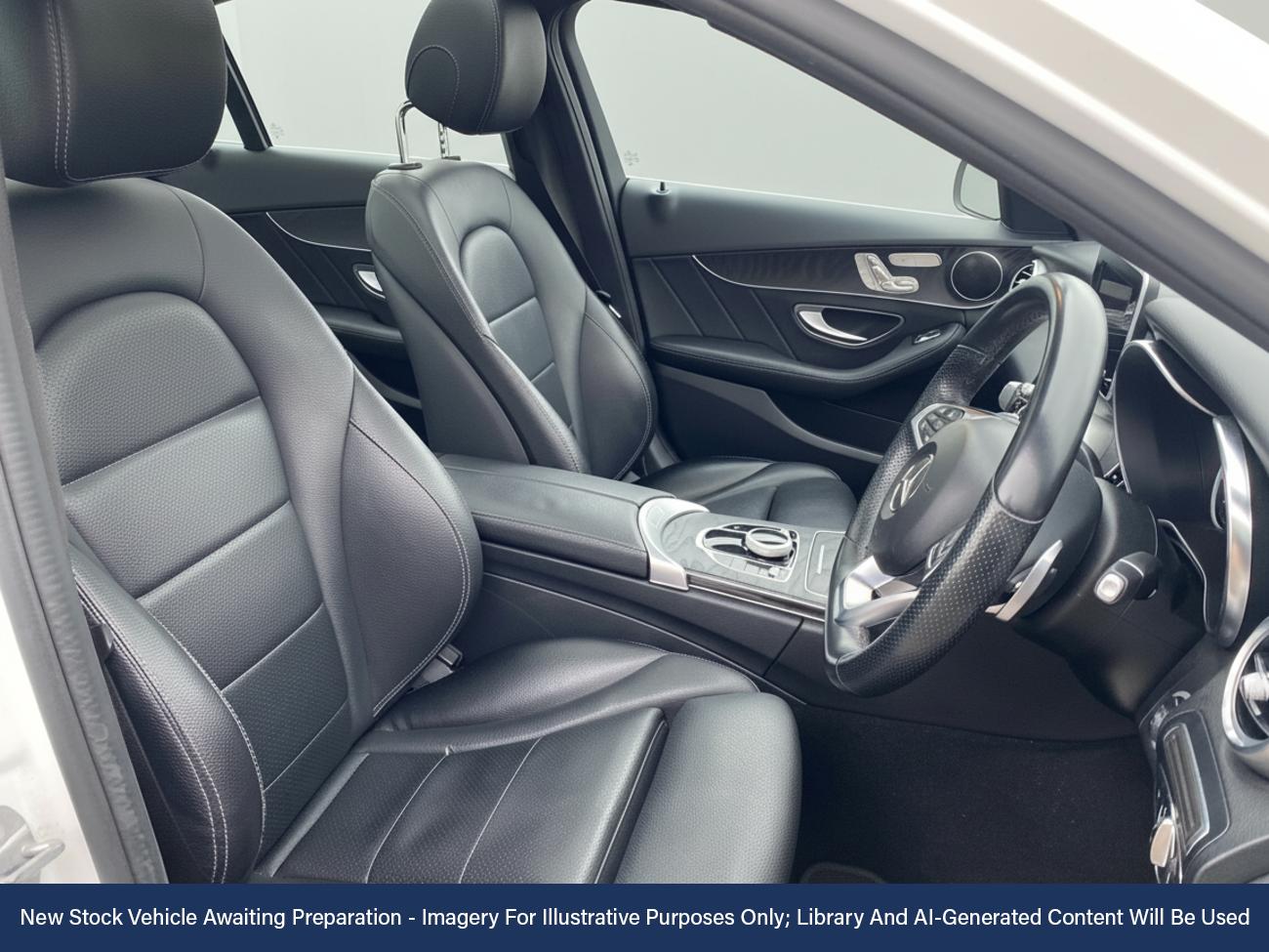 Used Mercedes-Benz C Class 2018 for sale - 76909498: Photo 3