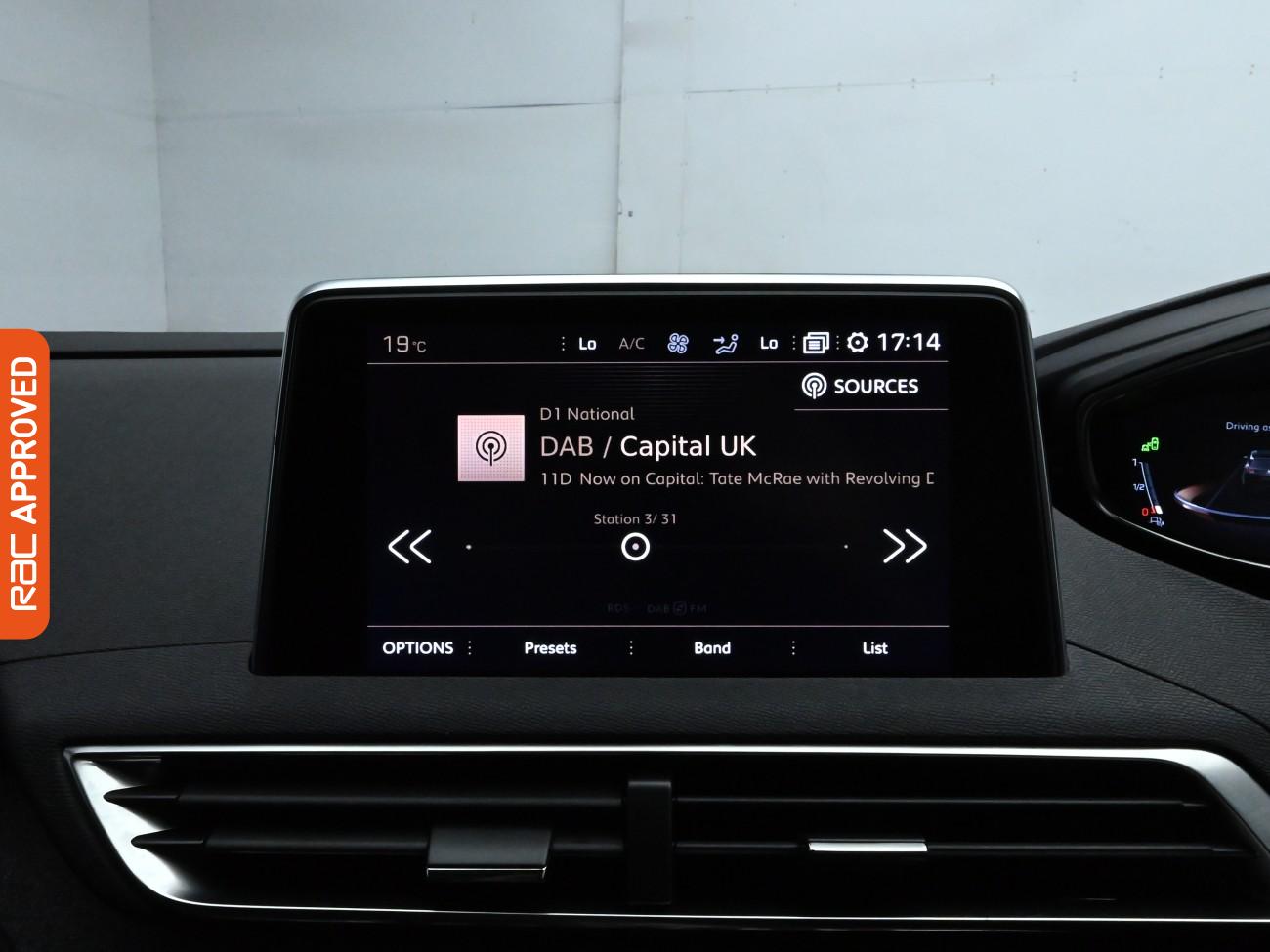 Used Peugeot 3008 2019 for sale - 75924763: Photo 18