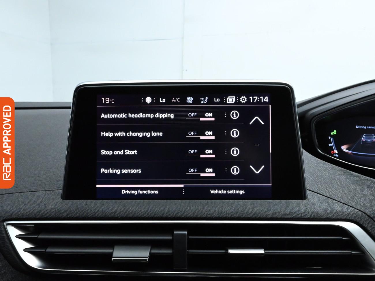 Used Peugeot 3008 2019 for sale - 75924763: Photo 21