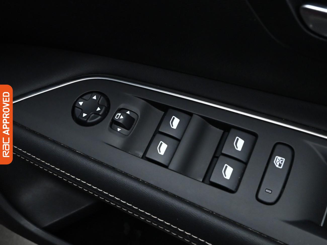 Used Peugeot 3008 2019 for sale - 75924763: Photo 27