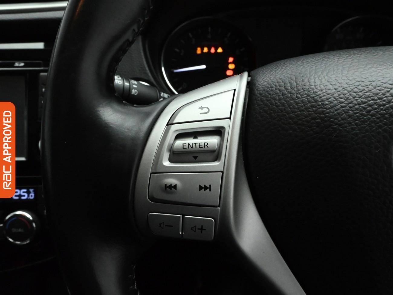 Used Nissan Qashqai 2015 for sale - 76844603: Photo 19