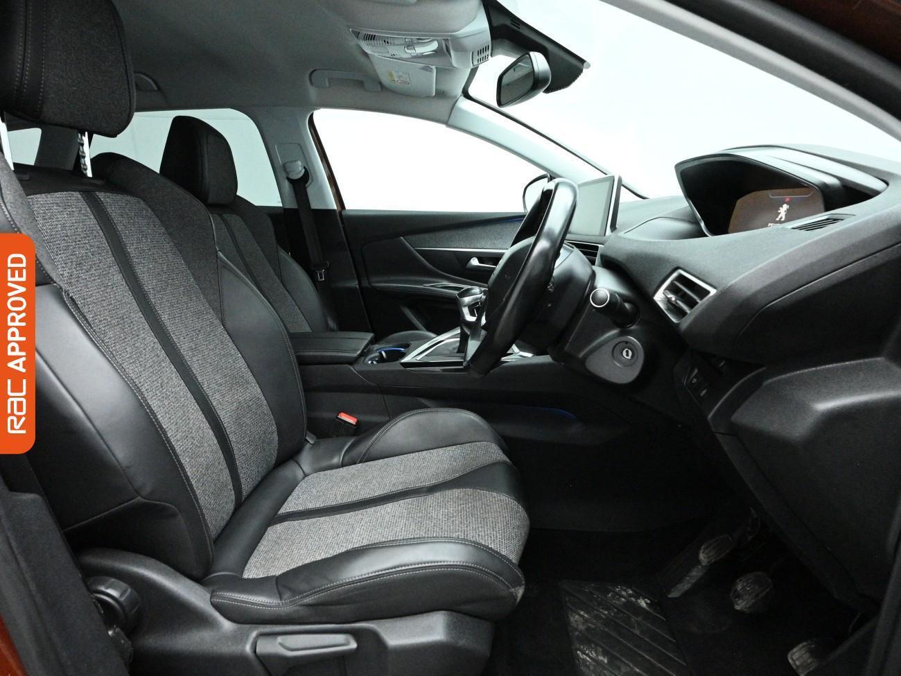 Used Peugeot 3008 2018 for sale - 78043489: Photo 11