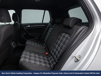 Used Volkswagen Golf 2016 for sale - 77262585: Photo