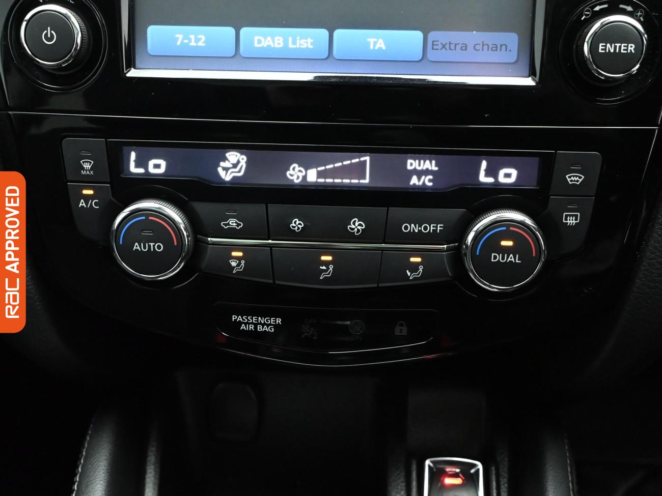 Used Nissan Qashqai 2016 for sale - 76364687: Photo 16