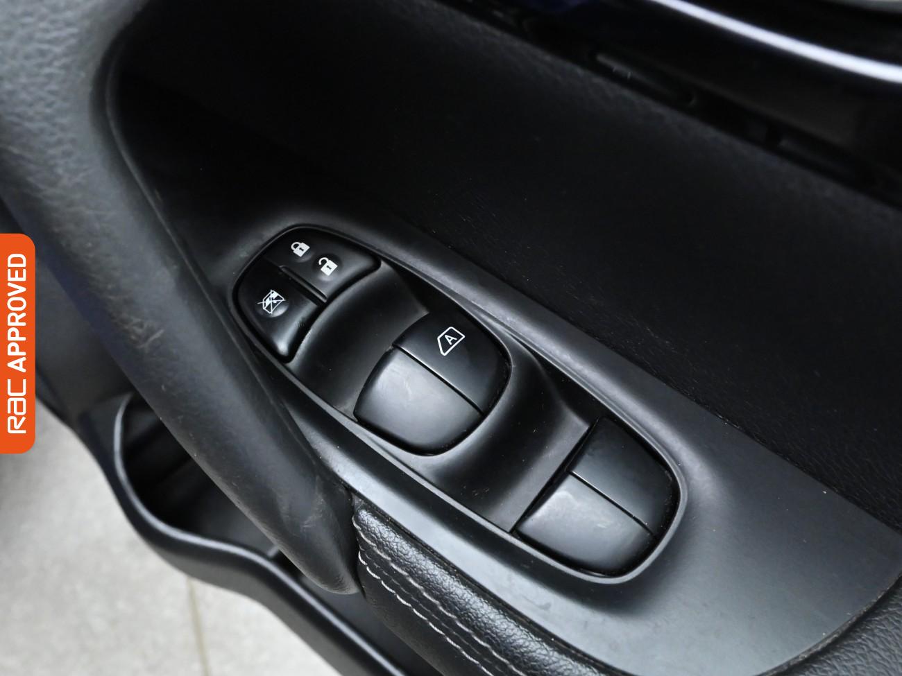 Used Nissan Qashqai 2017 for sale - 76391048: Photo 26