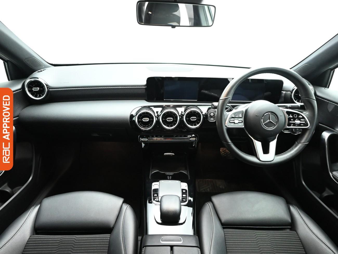 Used Mercedes-Benz A-Class 2018 for sale - 77106881: Photo 2