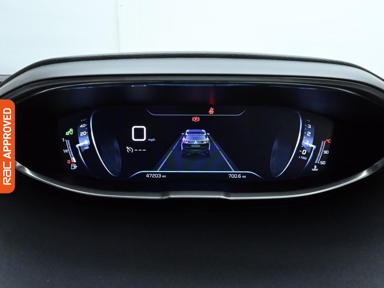 Used Peugeot 3008 2017 for sale - 76170315: Photo 11