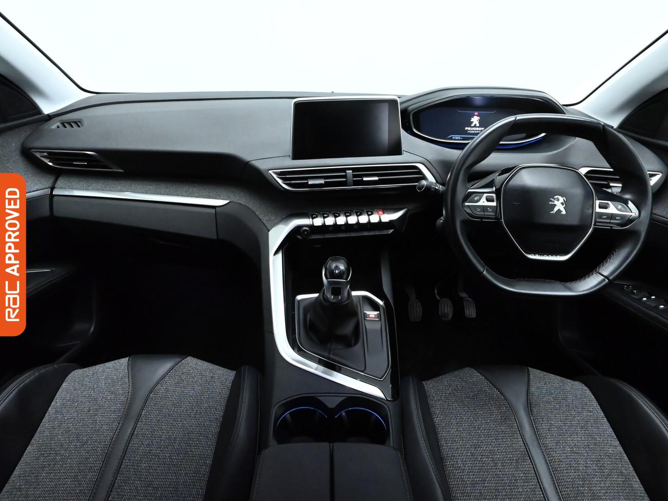 Used Peugeot 3008 2017 for sale - 76170315: Photo 2