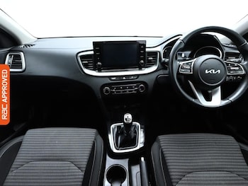 Used Kia Ceed 2022 for sale - 77018907: Photo