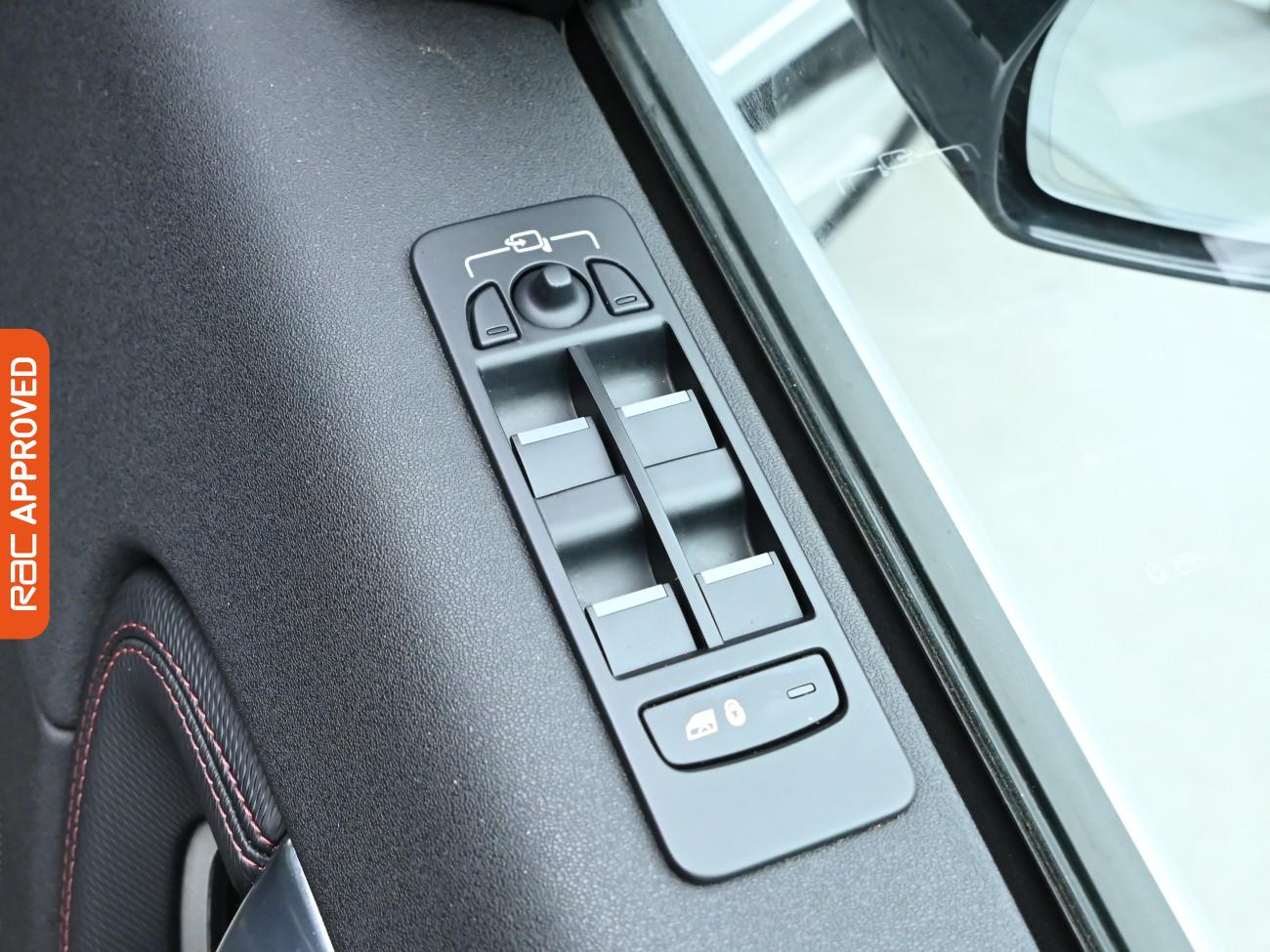 Used Land Rover Discovery Sport 2022 for sale - 76495388: Photo 25