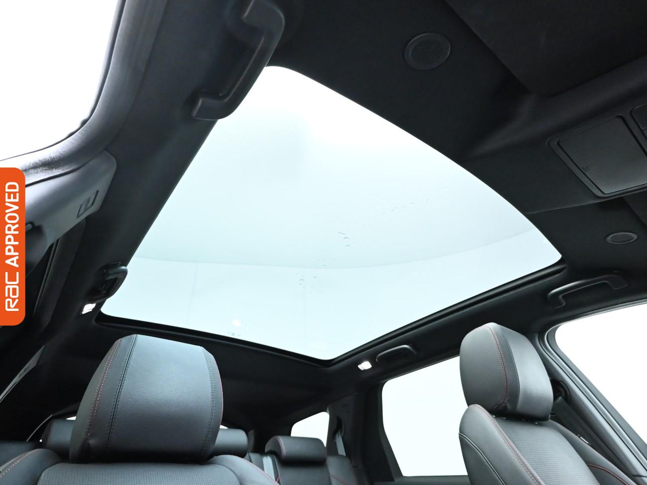 Used Land Rover Discovery Sport 2022 for sale - 76495388: Photo 3